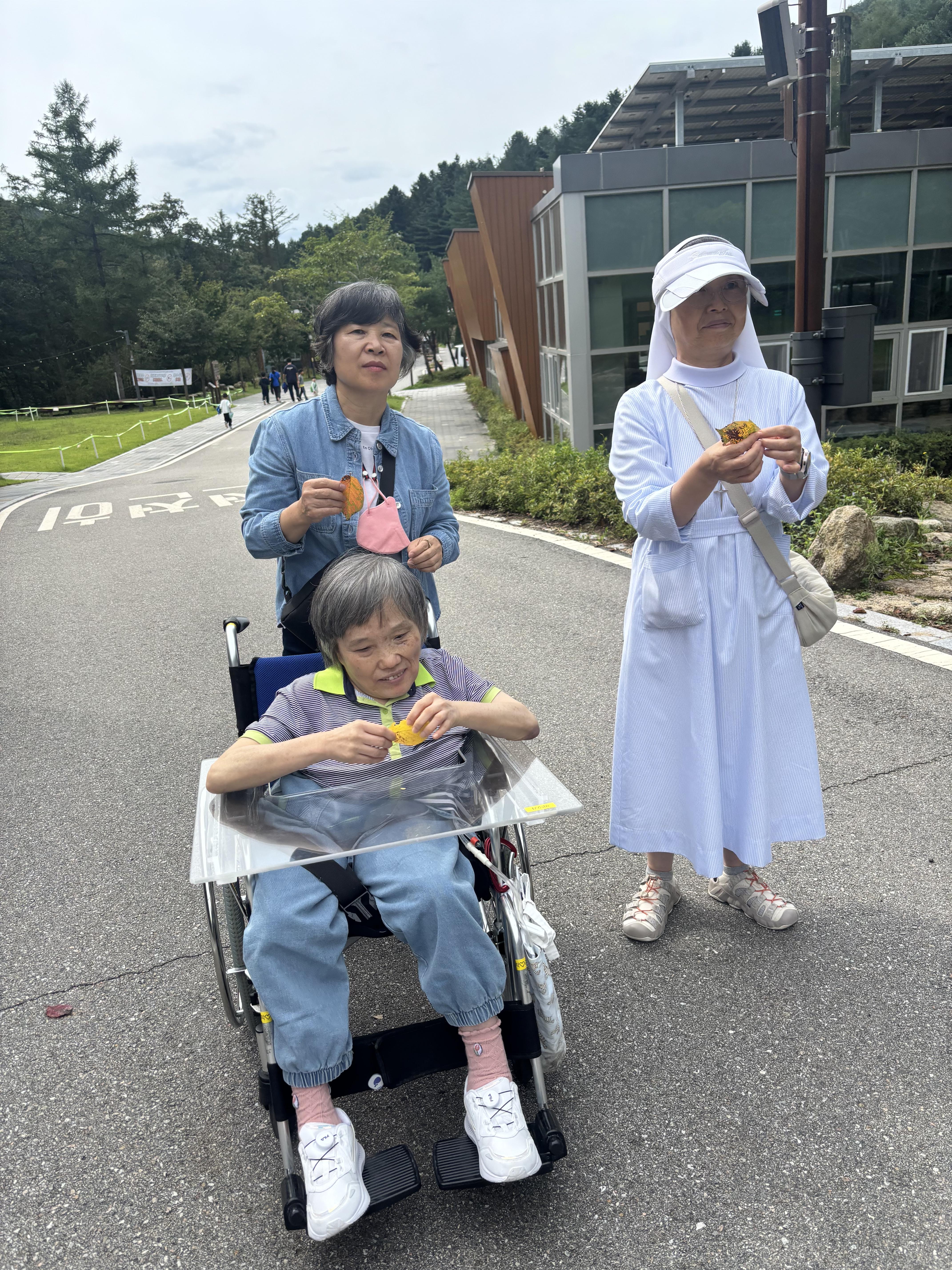 KakaoTalk_20250919_120032493_14.jpg