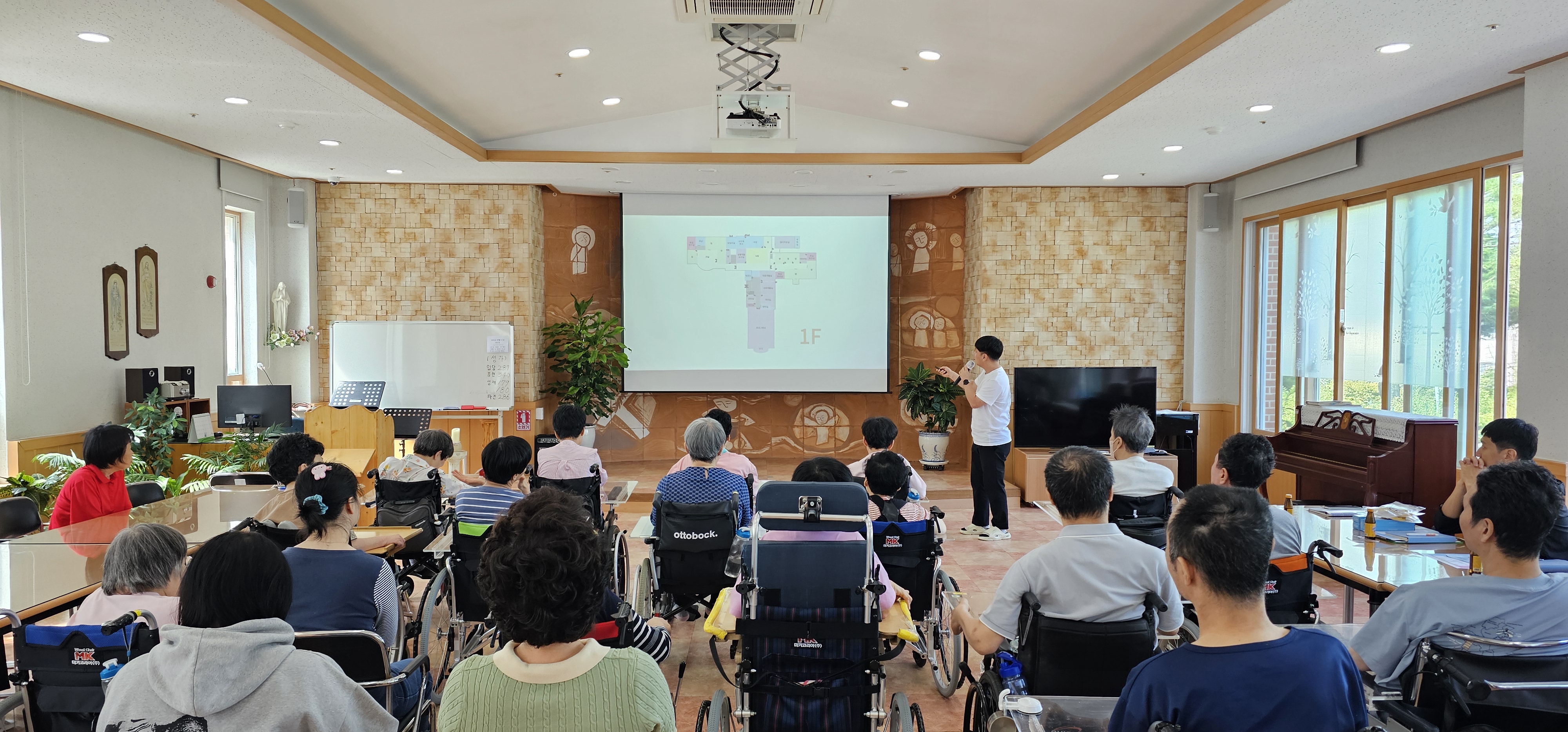 KakaoTalk_20250922_120058986_11.jpg